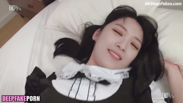 정연 트와이스 가짜 포르노 Housewife Jeongyeon spreads her legs for boss AI porn