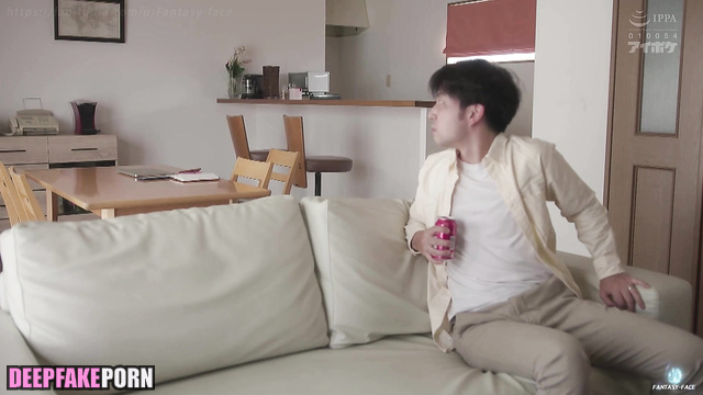 Old man licks Yang Mi's sexy nipples (杨幂 性感乳头) [PREMIUM]