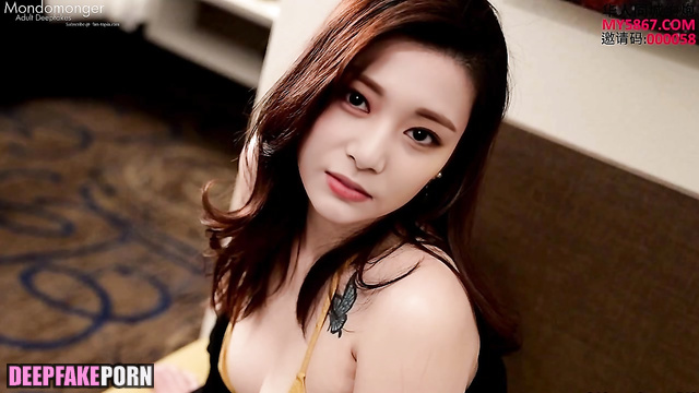 Juicy cumshot on golden bikini, Tzuyu sex tape - トゥワイス セックスシーン [PREMIUM]