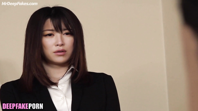 Zhu Zhu/朱珠 found way to make her boss to sign docs 智能換臉 deepfake sex