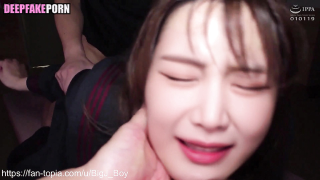 Masturbating 迪丽热巴 Dilireba shows her creamiest pussy 智能換臉 deepfake