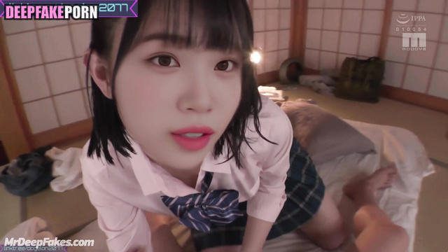 Shy schoolgirl Chaewon agreed to first sex // アイズワン 有名人のセックス