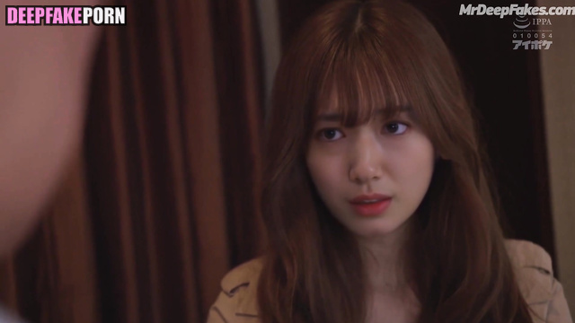 Hot Park Shin-hye was fucked in outerwear, fake - 박신혜 섹스 장면