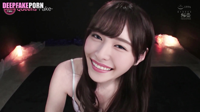 Yui Aragaki instruction on how to give a good handjob (本物の偽物 あらがき ゆい) [PREMIUM]