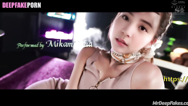 Fake masseuse Ouyang Nana made nice massage and jerking off / 欧阳娜娜 换脸