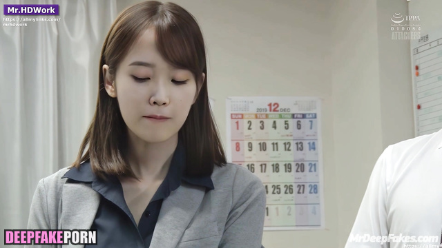 Sexy korean babe IU was fucked by big boss - (아이유 섹스 장면)