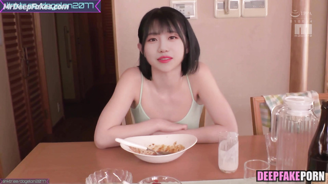 Yuri making blowjob in the dirty kitchen, fakeapp / アイズワン  ディープフェイクポルノ