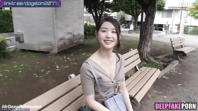 Beauty babe Wonyoung, IVE sex tape with dildo / アイヴ セックスシーン