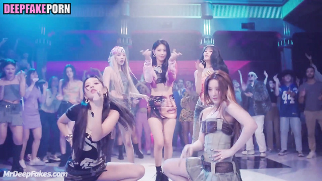Hot babes Yuqi, Miyeon, Minnie, Shuhua pmv sex scenes - 송우기 딥 페이크 포르노