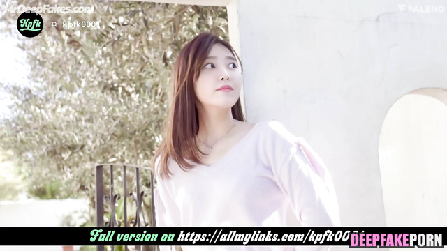 IU sex scenes - babe dreams about nice fuck (아이유 섹스 테이프)