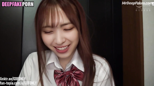 Pretty babe Ryujin celebrity sex in school skirt // 류진 있지