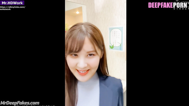 少女時代 Seohyun creates hot ポルノ porn right during work conference SNSD