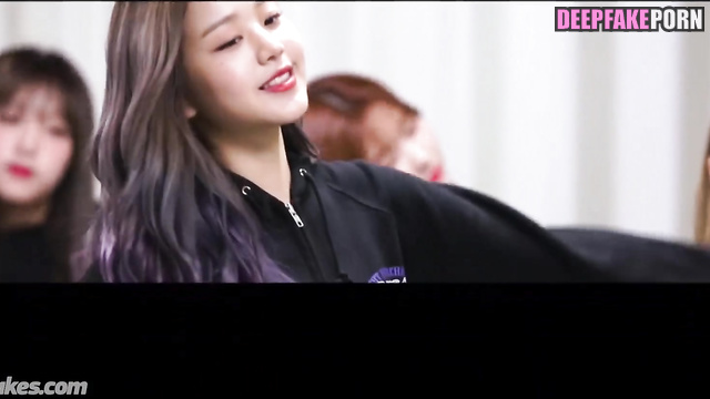 Girls of IZ*ONE are so seductive in this PMV deepfake アイズワン (ディープフェイク)