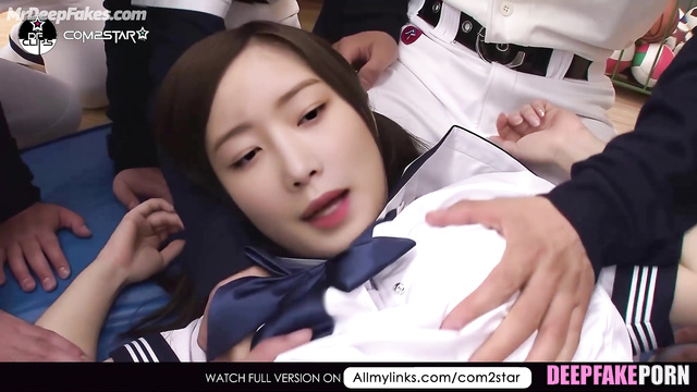 Rei/レイ nude ヌード takes part in very passionate gangbang IVE アイヴ