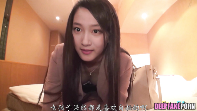 Guan Xiaotong sucking cock in hotel on holidays, ai - 关晓彤 性爱录像带 [PREMIUM]