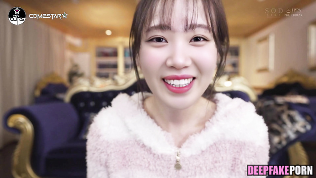 Nude アイズワン Chaewon has so much orgasms with this vibrator ヌード IZ*ONE [PREMIUM]