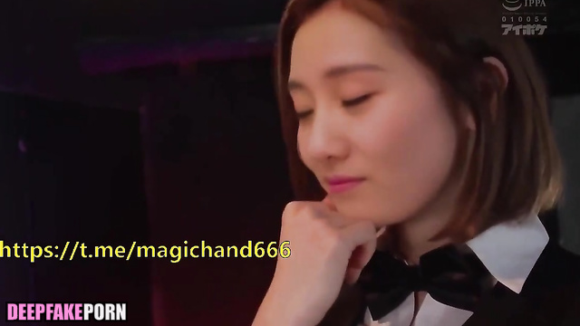 Cute bartender Liu Shishi (刘诗诗 深度伪造视频) fucked after two mojito [fakeapp]