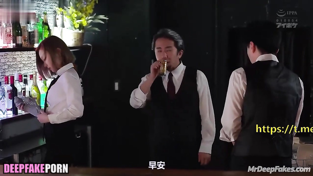 Cute bartender Liu Shishi (刘诗诗 深度伪造视频) fucked after two mojito [fakeapp]