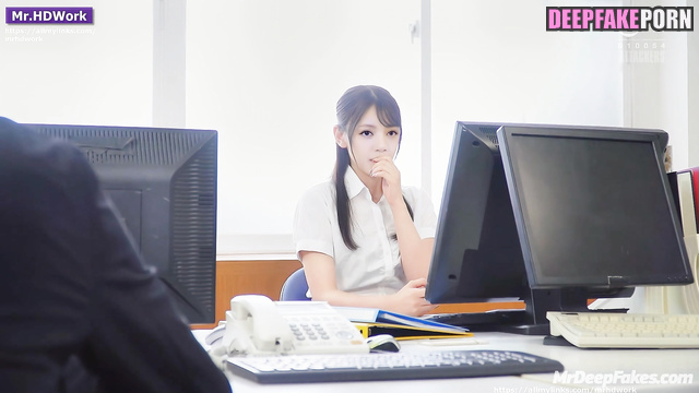 리사 블랙핑크 Lisa fakeapp / cumshot on a juicy pussy (sudden office fuck)