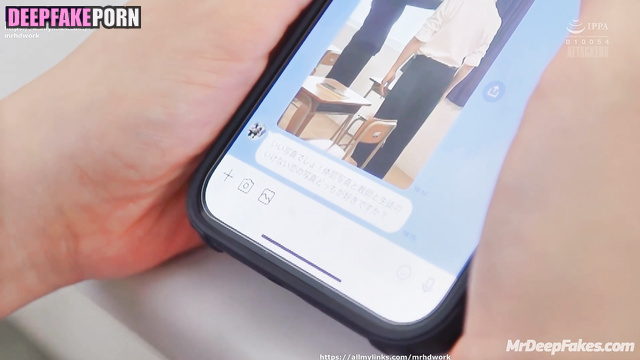 리사 블랙핑크 Lisa fakeapp / cumshot on a juicy pussy (sudden office fuck)