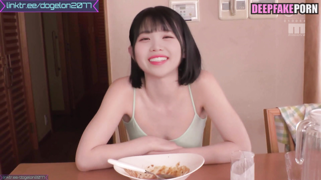 Schoolgirl came to your house for fuck / アイズワン セレブのセックス Chaewon A.I.