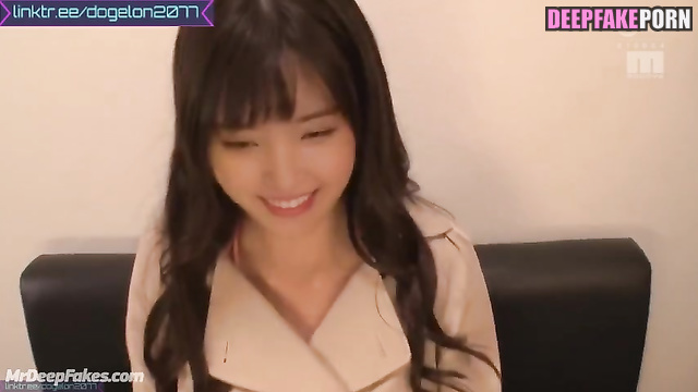 IU 아이유 satisfies me all naked with her handjob face swap 얼굴 스왑