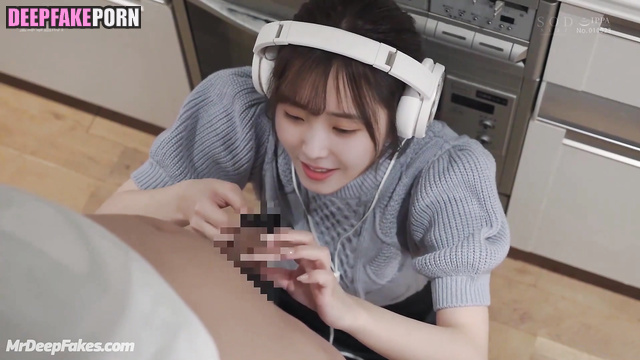 IU ai scenes - first dick in her mouth (아이유 딥 페이크 포르노)