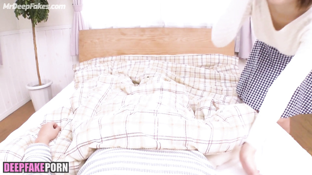 Japanese woman wants to have sex with you (random face swap)