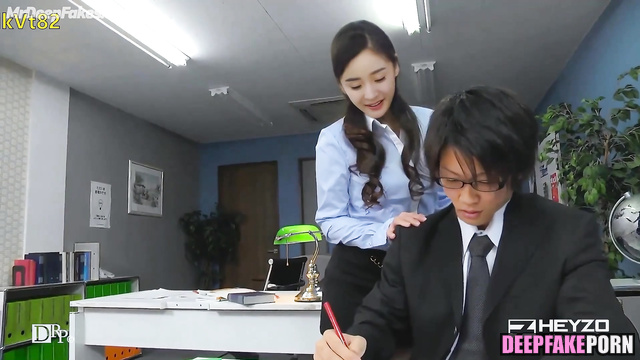 Check how 杨幂 Yang Mi prefers to spend time at work 名人性爱/celebrity sex