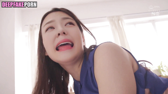 Hot Irene Red Velvet in deepfake threesome (아이린 레드벨벳 가짜 포르노)