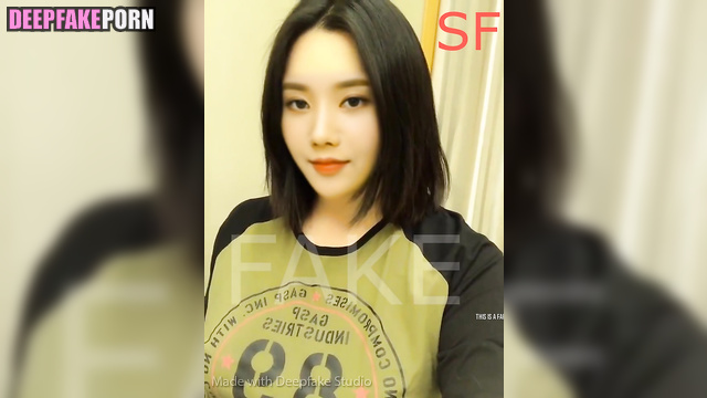 AI Eunbi IZ*ONE | IZONE shows you her big titties // 권은비 아이즈원 한국어 인공 지능