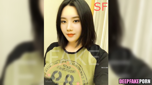 AI Eunbi IZ*ONE | IZONE shows you her big titties // 권은비 아이즈원 한국어 인공 지능