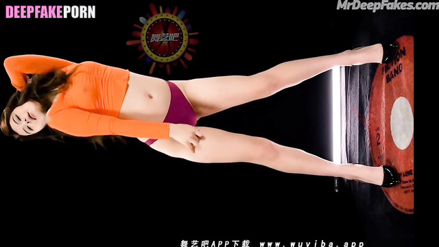 AI hot scenes - dancing Gao Yuanyuan // 高圆圆 人工智能