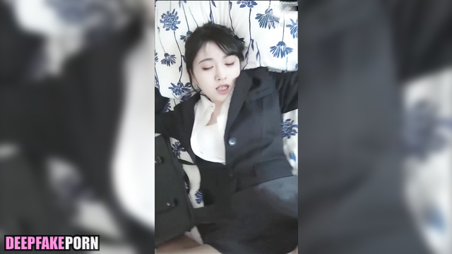 Chinese idol Ju Jingyi from SNH48 - deepfake porn tape / 鞠婧禕 假色情片