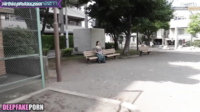 Shy babe was picked up at the bus stop, fake Yuna (유나 있지)