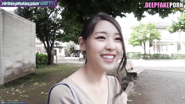 Shy babe was picked up at the bus stop, fake Yuna (유나 있지)