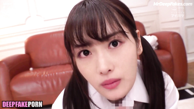 Fake schoolgirl Satomi Ishihara sucking cock to teacher - 石原 さとみ 本物の偽物