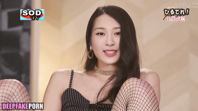 Hot sex show after news translation / 杨紫 深度伪造视频 Yang Zi fakeapp [PREMIUM]