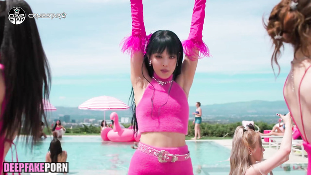 Girls (여자)아이들 (G)I-DLE are in sexiest PMV 스마트한 얼굴 변화 smart face change [PREMIUM]