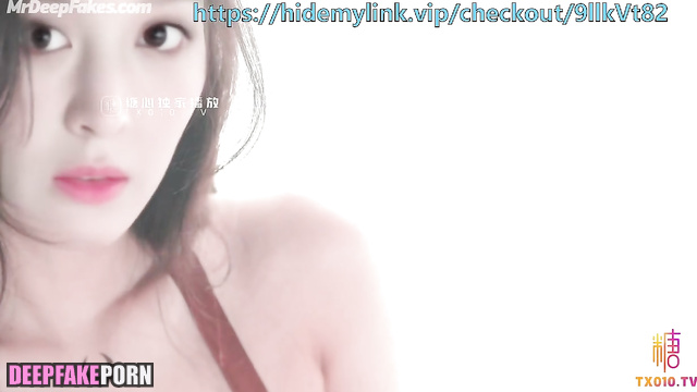 Man wants to touch her small wet pussy - Gulinazha ai (古力娜扎 性爱录像带)