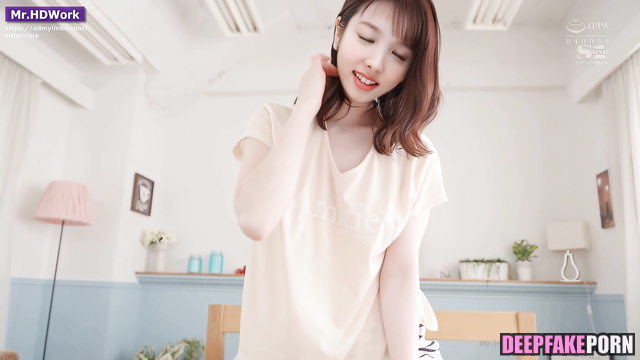 Girl enjoying his cock in mouth, Nayeon real fake / トゥワイス セックステープ [PREMIUM]