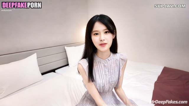 Shy サナ Sana turned out to like making porn ポルノ with fans トゥワイス TWICE