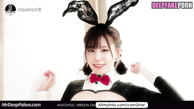 Babe loves playing with his cute cock - Yeji face swap (예지 있지)