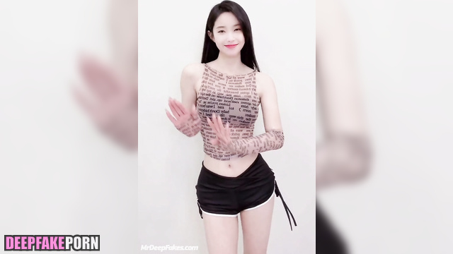 Solo dirty talks - IU hot adult video (아이유 딥페이크 영상)