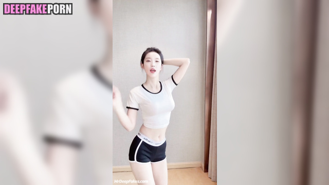 Solo dirty talks - IU hot adult video (아이유 딥페이크 영상)