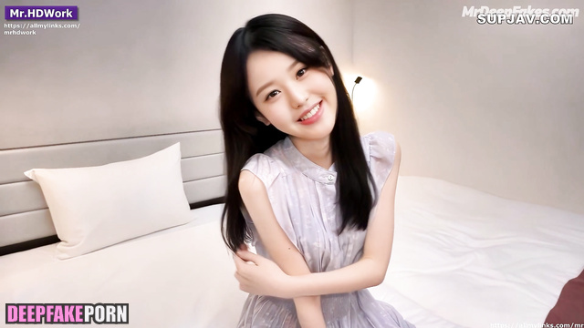 Modest cutie Wonyoung IVE is completely naked (アイヴ 本物の偽物)