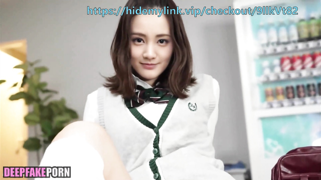 AI 人工知能 李一桐 Li Yitong saw how I look at her and allowed to jerk off