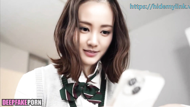 AI 人工知能 李一桐 Li Yitong saw how I look at her and allowed to jerk off