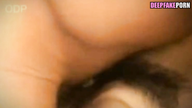 Fake Yingluck Shinawatrafucked with stranger - ยิ่งลักษณ์ ชินวัตร