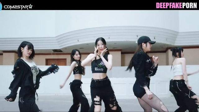 Sexy babes LE SSERAFIM fucks better than dancing - pmv ai / ルセラフィム 本物の偽物